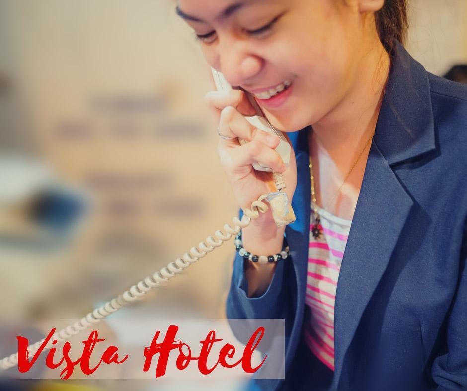 Vista Hotel Recto Manila Exterior foto